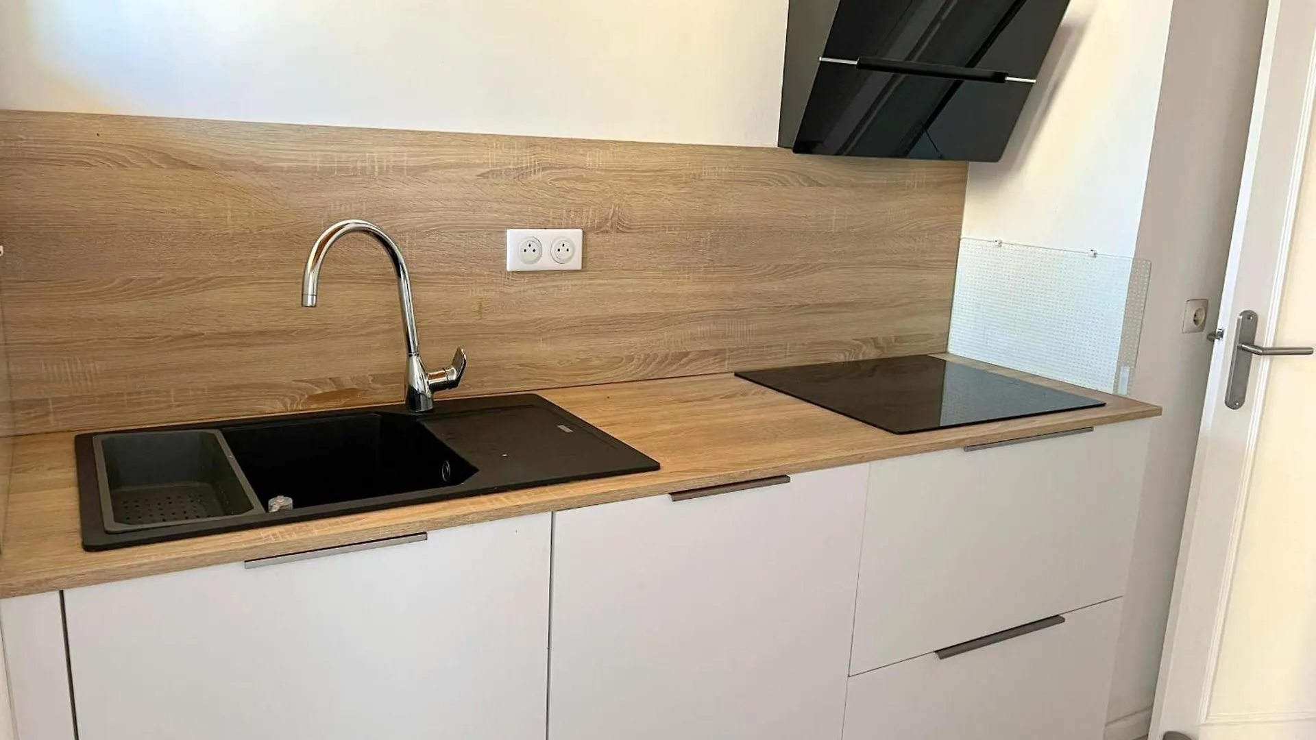 T3 Apartment With Balcony Near The Sea Six-Fours-les-Plages